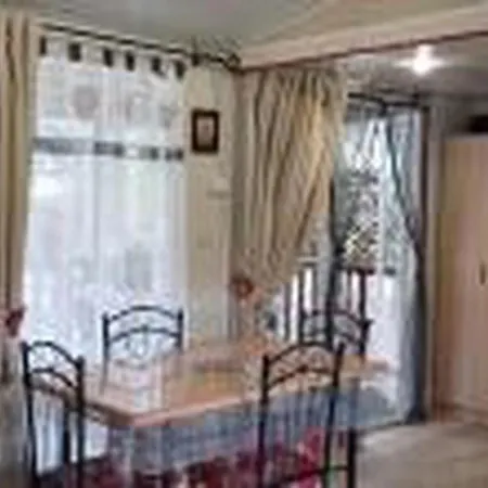 Mobil-home Accueillant Animaux - 4 Pers. - Api-1-52-2747 *